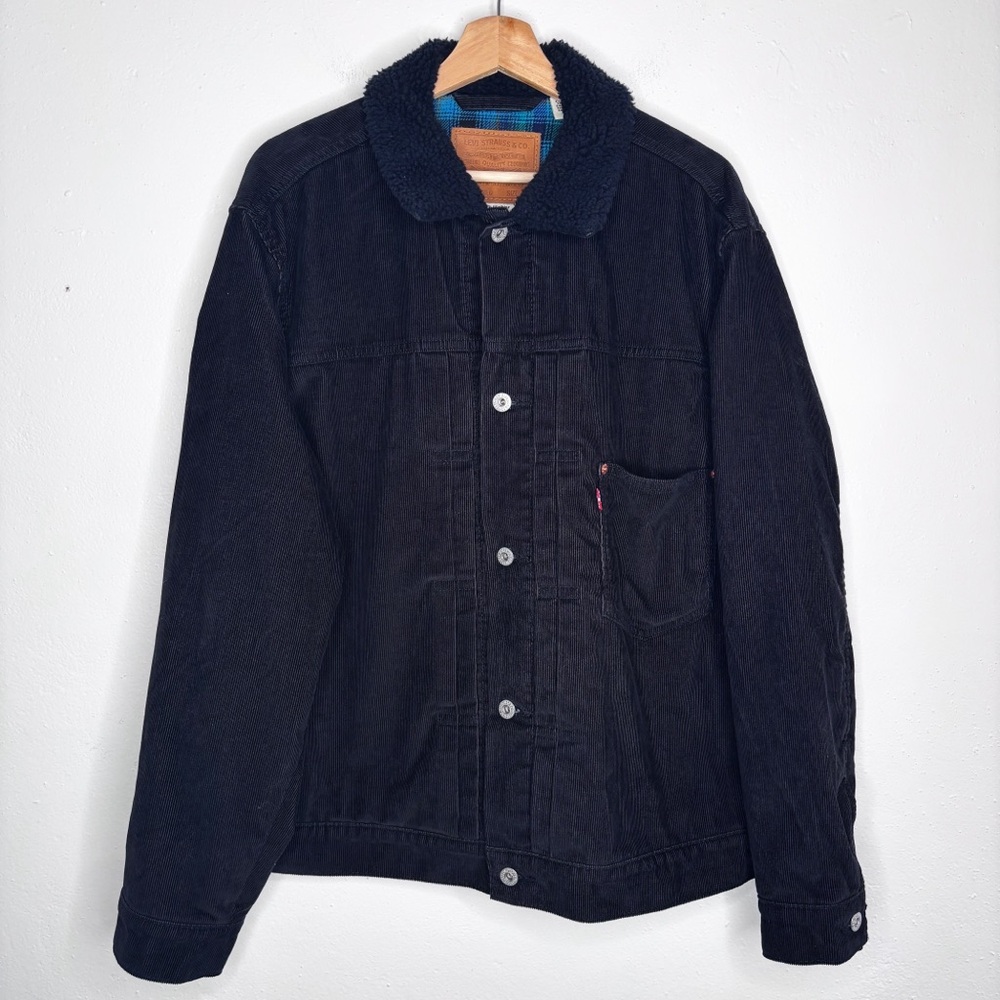 Levi’s Black Corduroy Fleece Lined Sherpa Collar Jacket Size L EUC